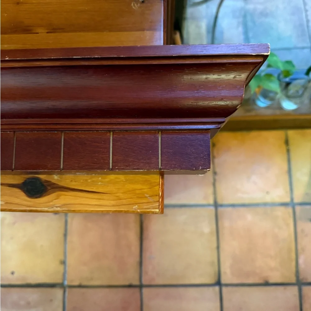 Display Shelf 25”